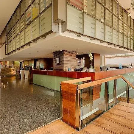 Nh ミラノ 2 レジデンス 4* セグラーテ