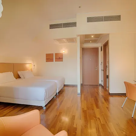 Aparthotel Nh Milano 2 4*