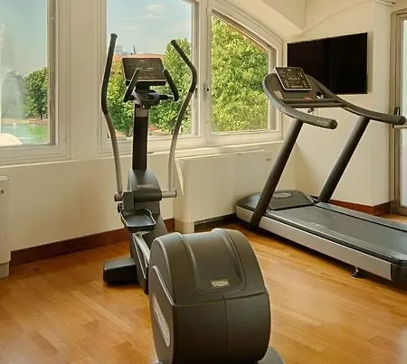 Nh 밀라노 2 4* 세그라테