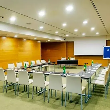 Nh Milano 2 4*