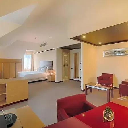 Nh Milano 2 Lejlighedshotel 4*