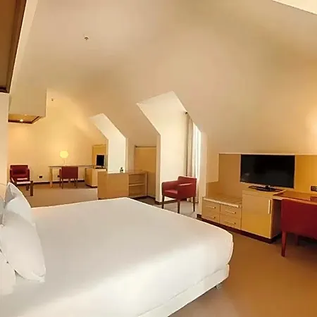 Nh Milano 2 Lejlighedshotel 4*