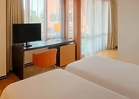 Lejlighedshotel Nh Milano 2 4*