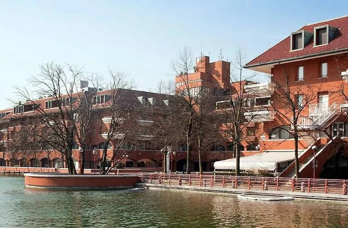 Nh米兰2号酒店 4* 塞葛拉特