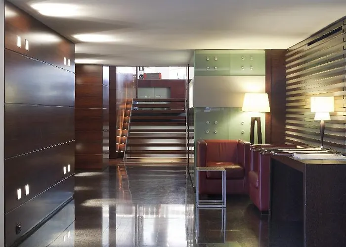 Nh米兰2号酒店 公寓式酒店 塞葛拉特