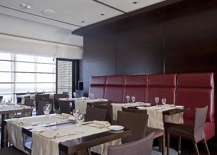 Nh米兰2号酒店 4* 塞葛拉特