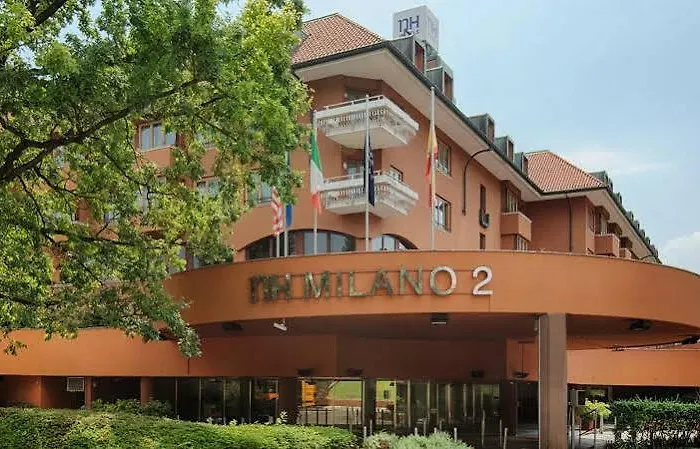 Nh米兰2号酒店 公寓式酒店 塞葛拉特
