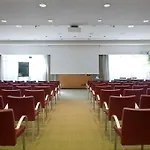 Nh Milano 2 מלון דירות