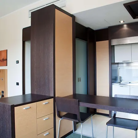 Nh Milano 2 Apart Otel 4*