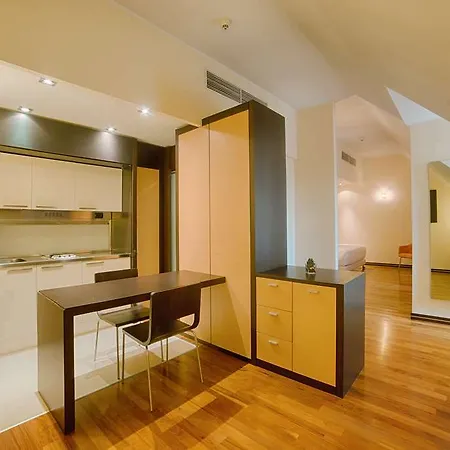 Apartmanhotel Nh Milano 2 4*